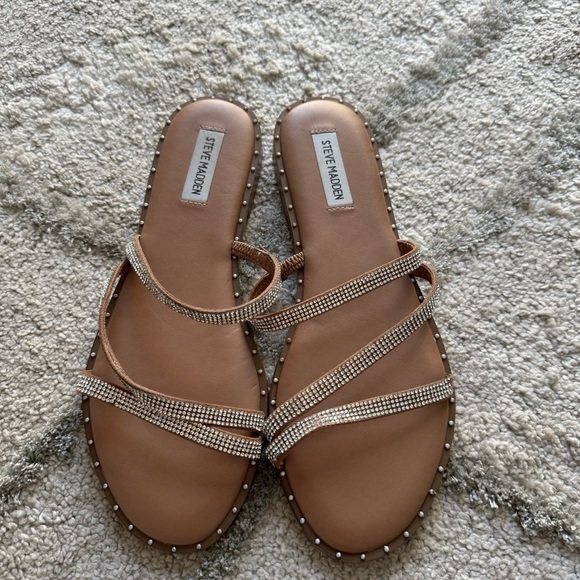 Steve Madden sandals LOOMI embellished Slip On 3 strap Rhinestone Studded 10 - Picture 2 of 15